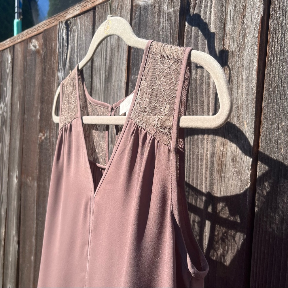 Loft taupe lace sleeveless blouse top size small - Picture 6 of 14